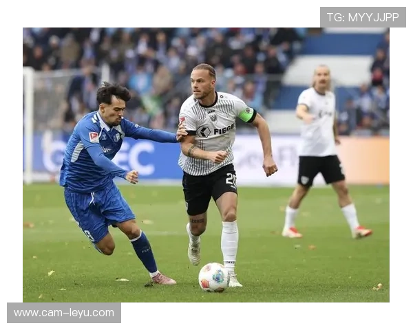 达姆施塔特买断日本中场秋山裕纪，德乙核心留队